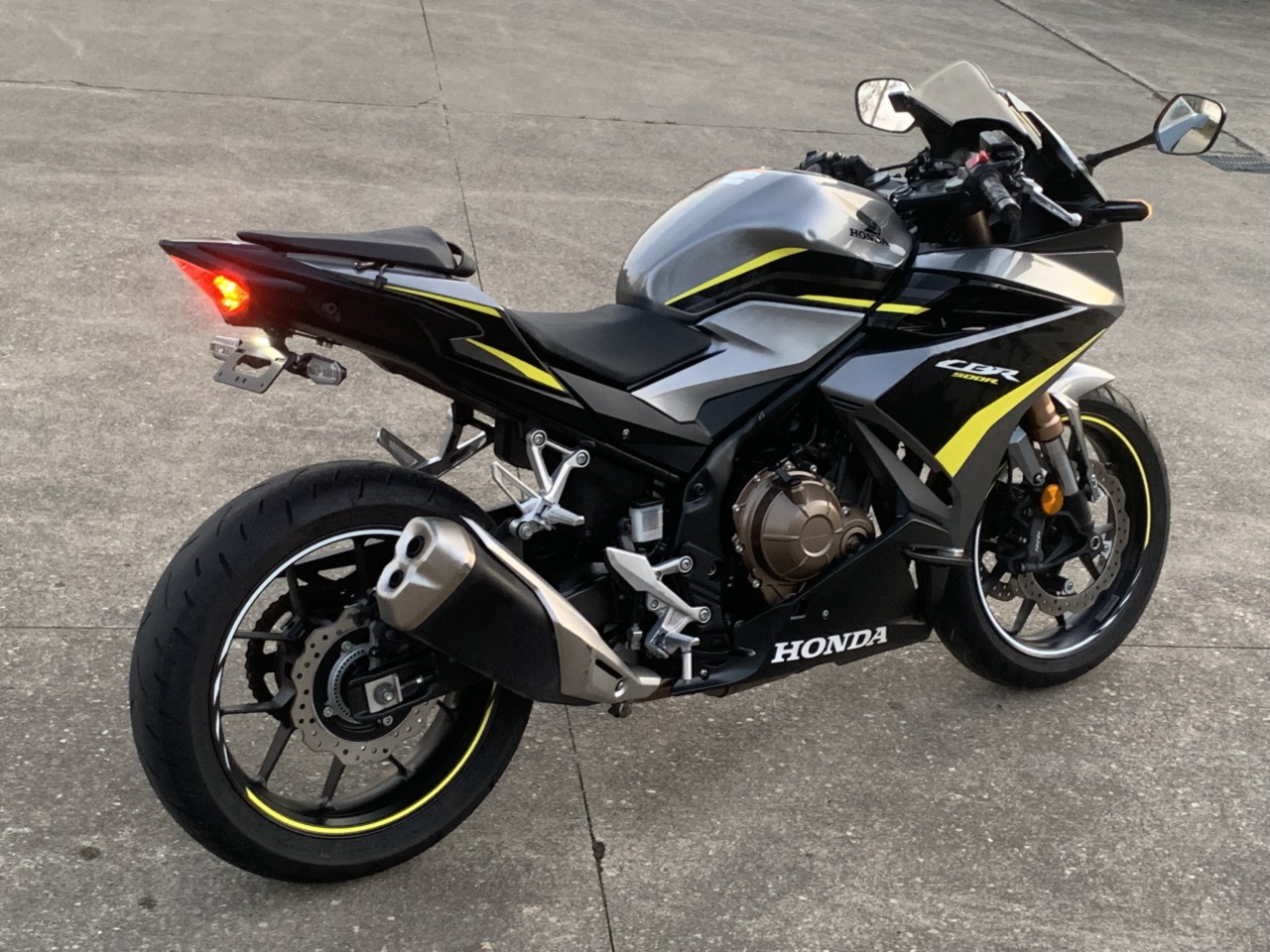 2022 Honda CBR500R ABS